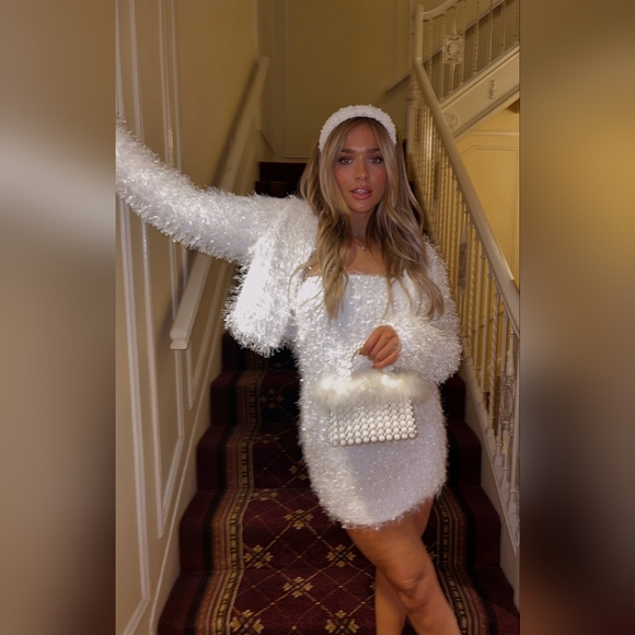 White Faux Feathers Cardigan - Picture 3 of 9